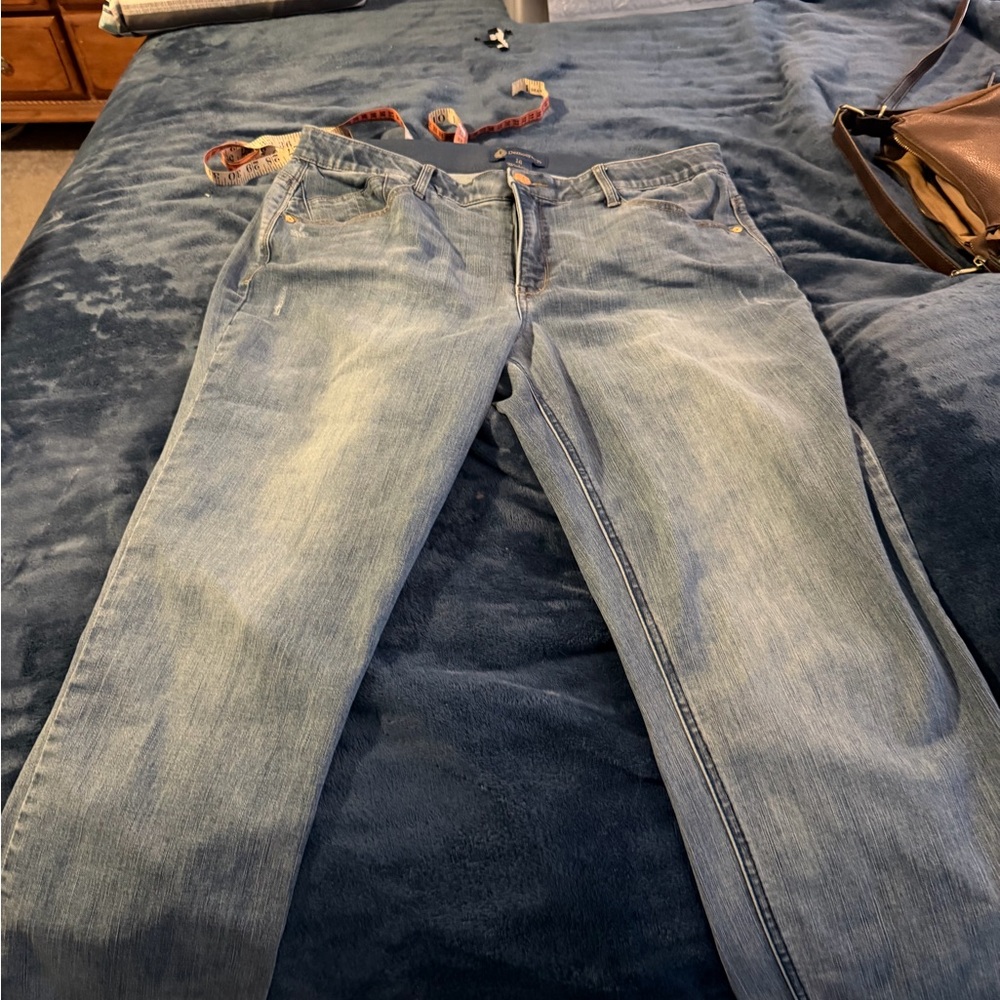 Democracy Light Blue women’s  girlfriend Jeans